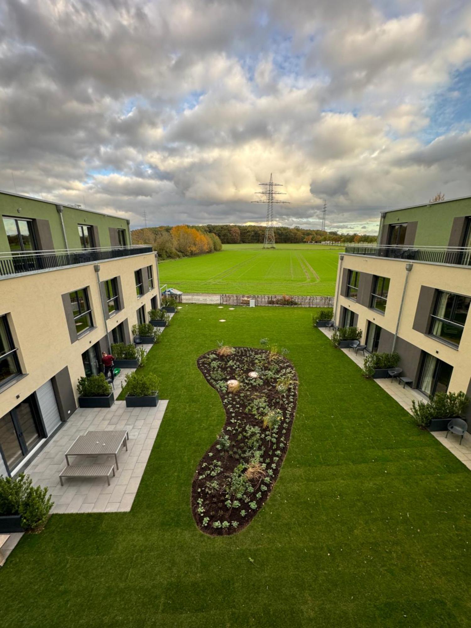 Fair N Square Hotel 24 Stunden Self-Check In Darmstadt Bagian luar foto