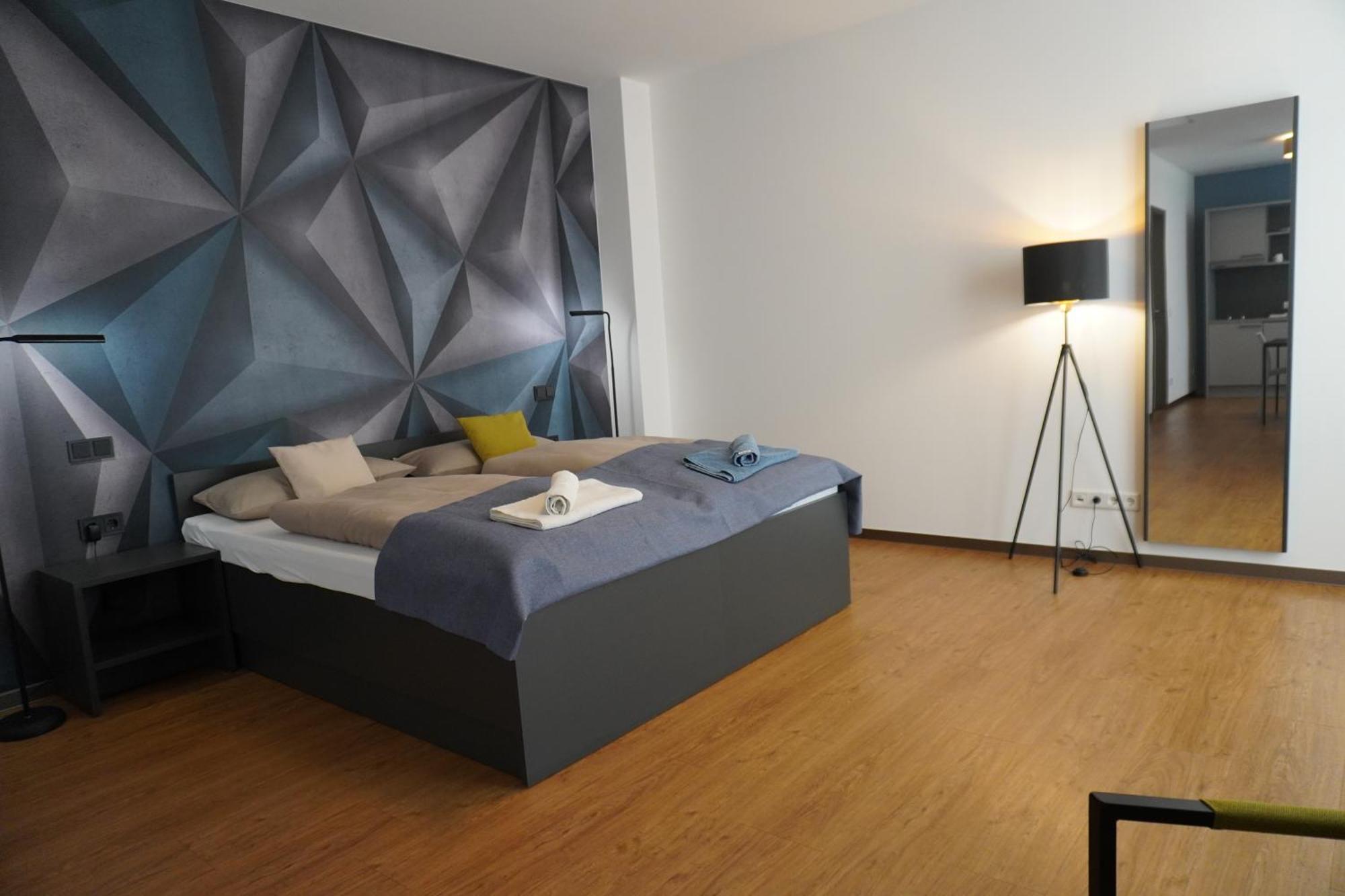 Fair N Square Hotel 24 Stunden Self-Check In Darmstadt Bagian luar foto